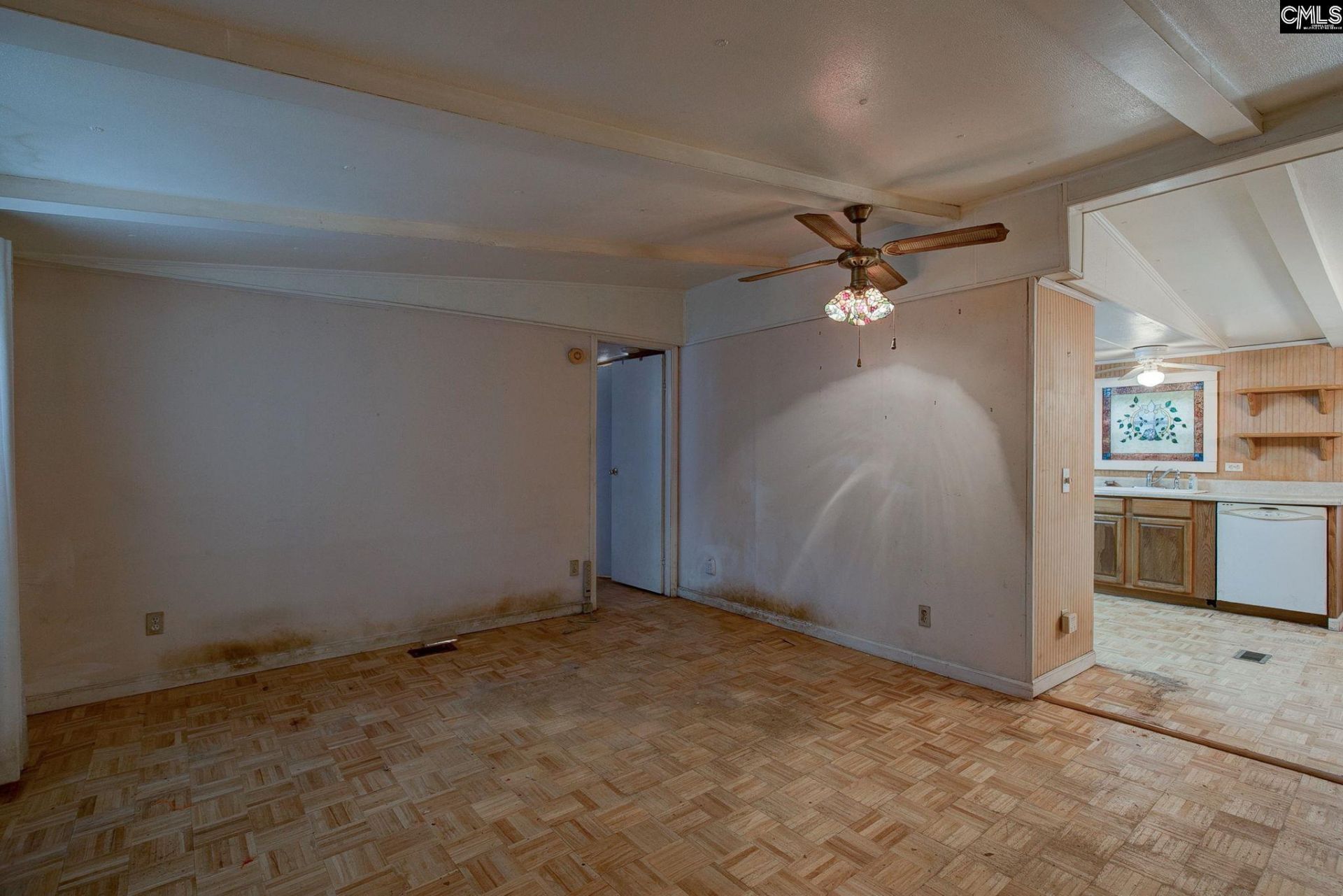 1326 Colie Branham Road  Photo 4