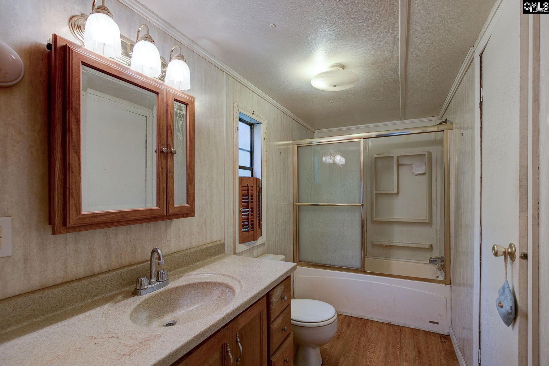 1326 Colie Branham Road  Photo 9