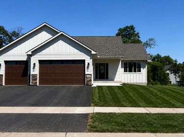 6062 Fuller Circle, Wyoming, MN 55092