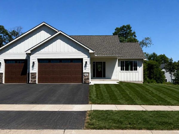 6062 Fuller Circle, Wyoming, MN 55092