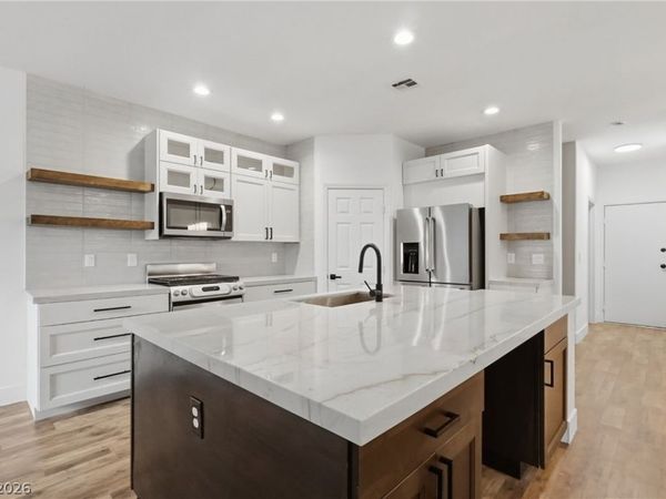 10673 Petricola Street, Unit 103, Las Vegas, NV 89183