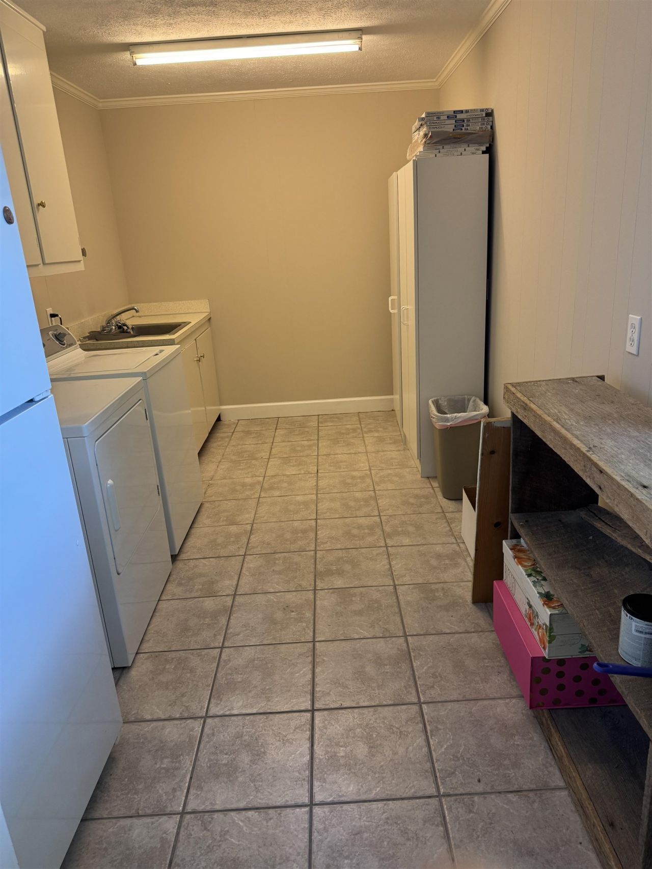 9100 Kings Rd.  Photo 19