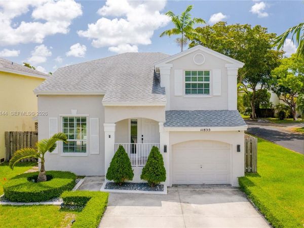 11855 SW 102nd St , Miami, FL 33186