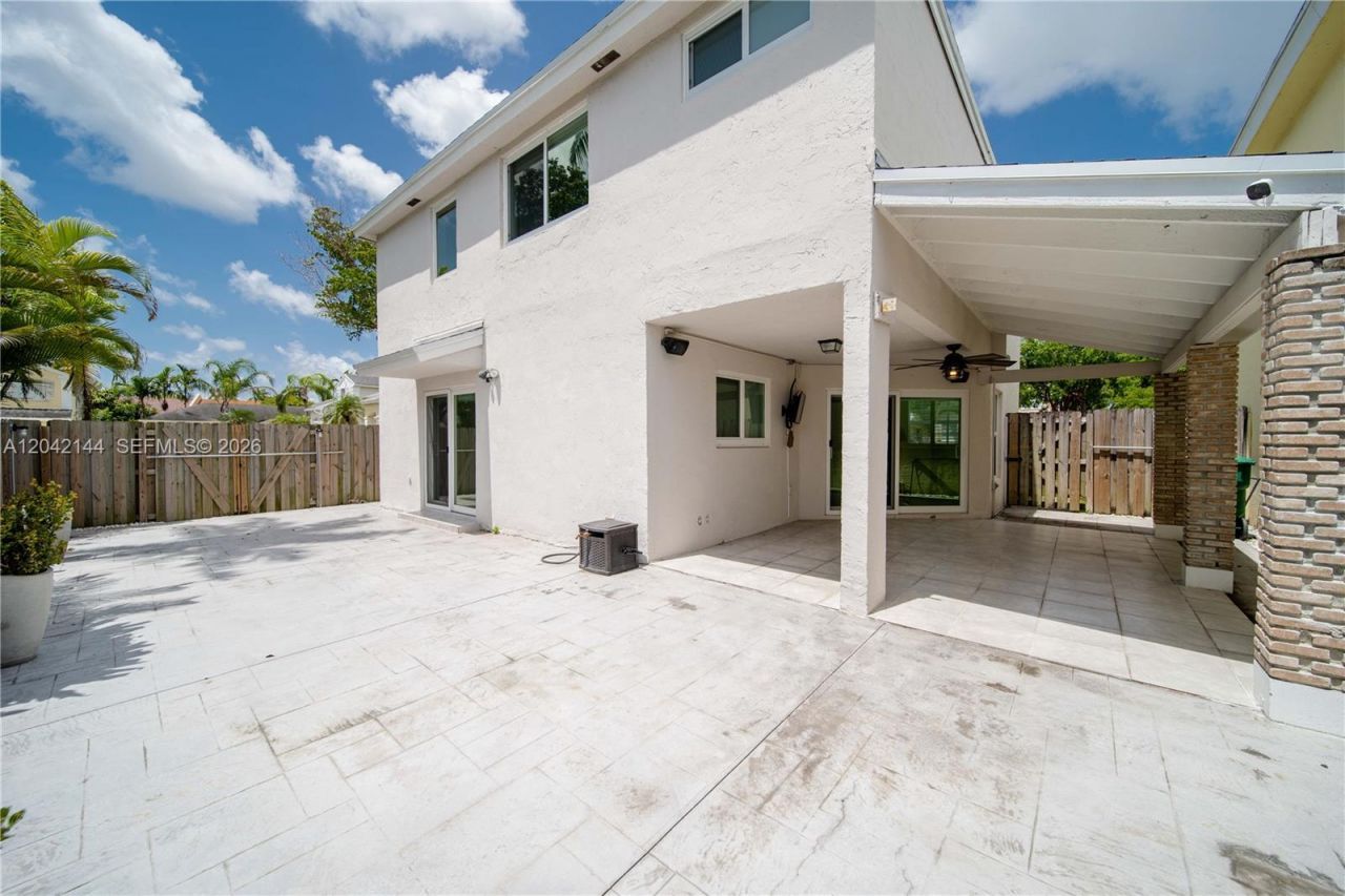 11855 SW 102nd St , Miami, FL 33186 Photo