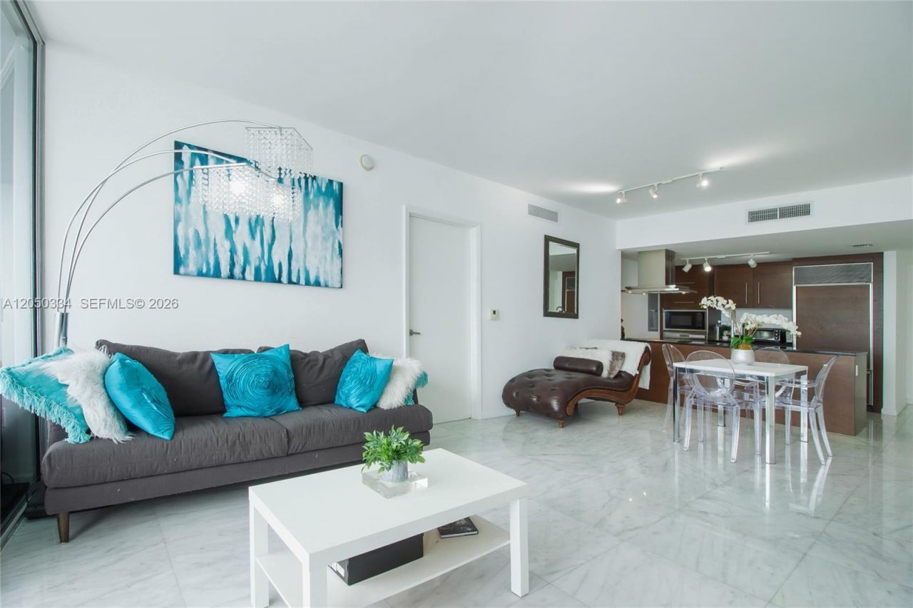 495 Brickell Ave , Unit 3803, Miami, FL 33131 Photo