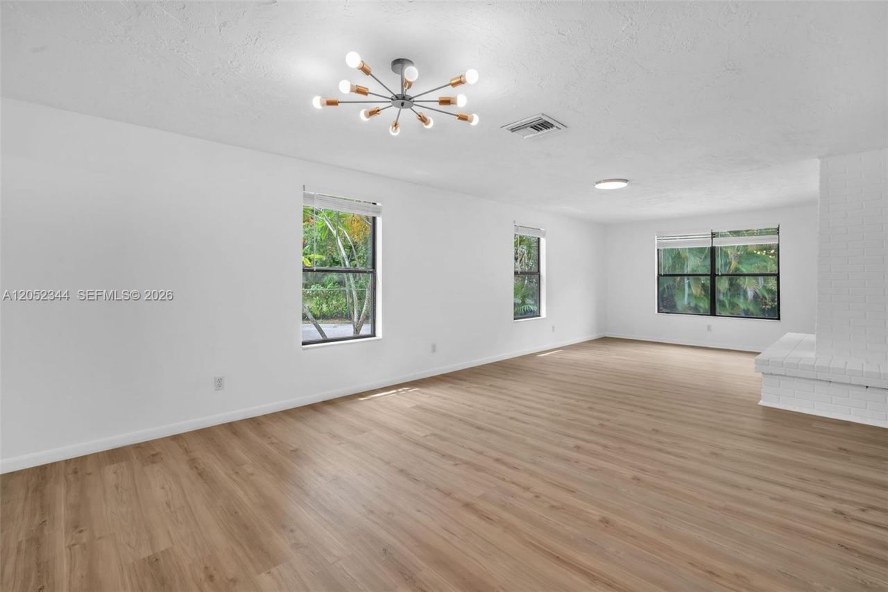 5096 SW 28th Ter , Fort Lauderdale, FL 33312 Photo
