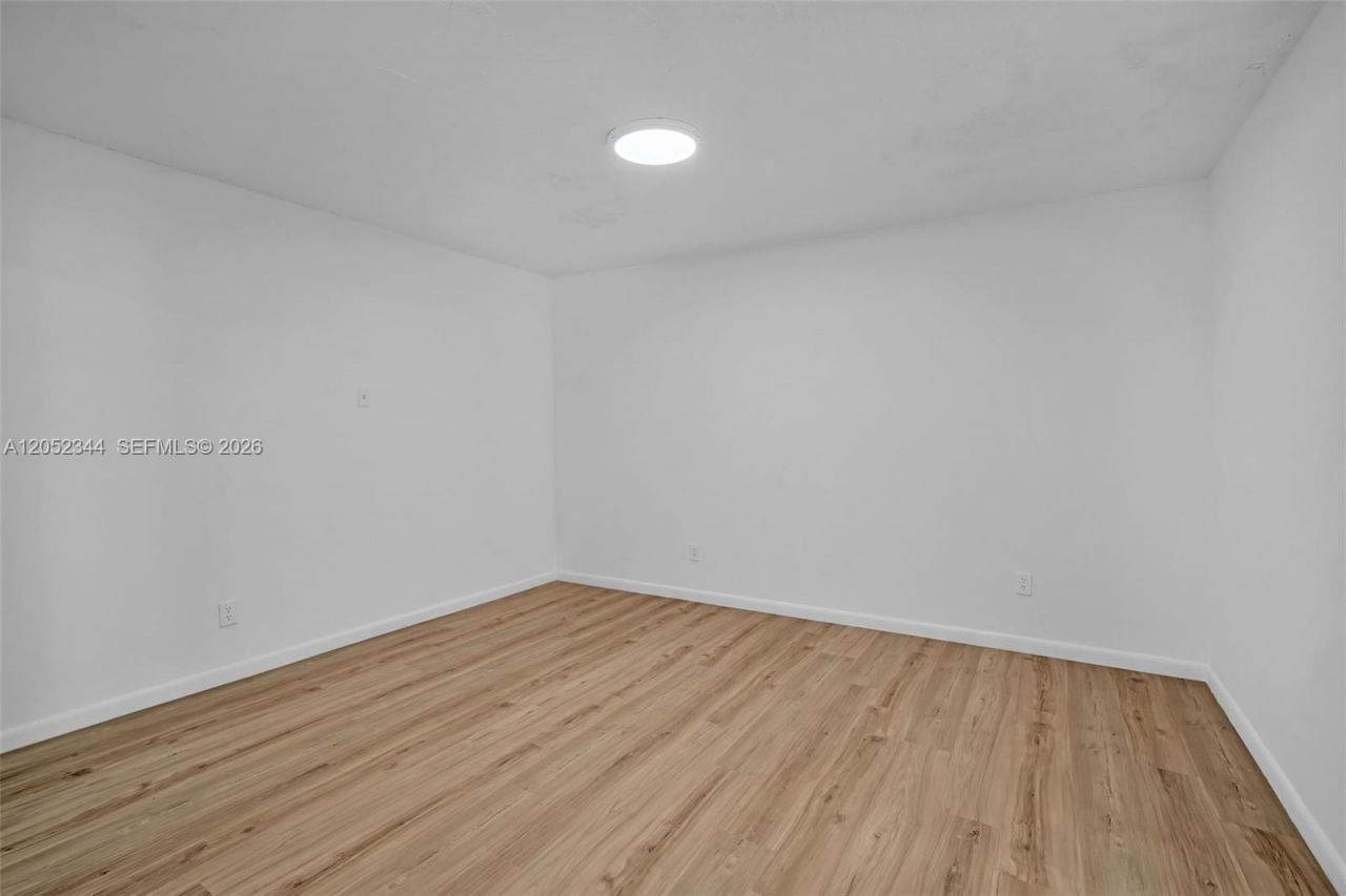 5096 SW 28th Ter , Fort Lauderdale, FL 33312 Photo