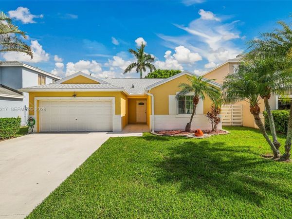 13765 SW 145th St , Miami, FL 33186