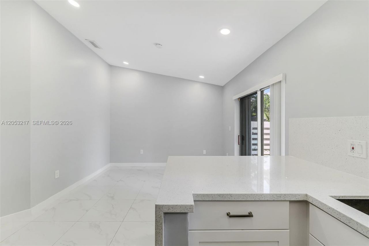13765 SW 145th St , Miami, FL 33186 Photo