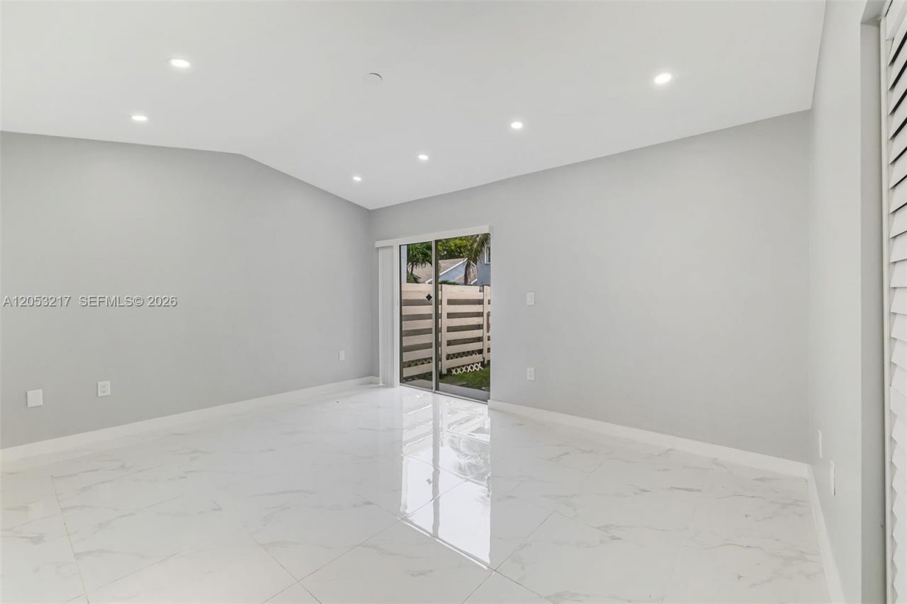 13765 SW 145th St , Miami, FL 33186 Photo