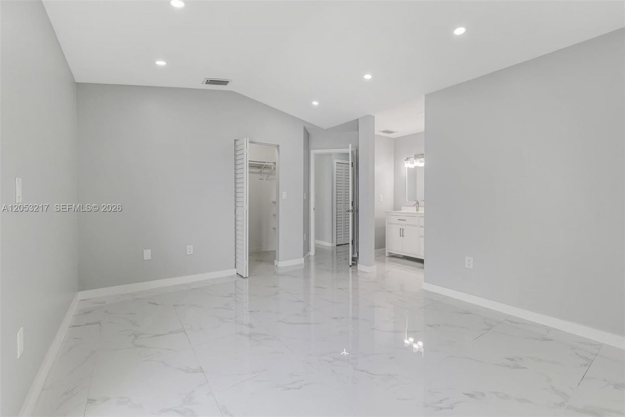 13765 SW 145th St , Miami, FL 33186 Photo