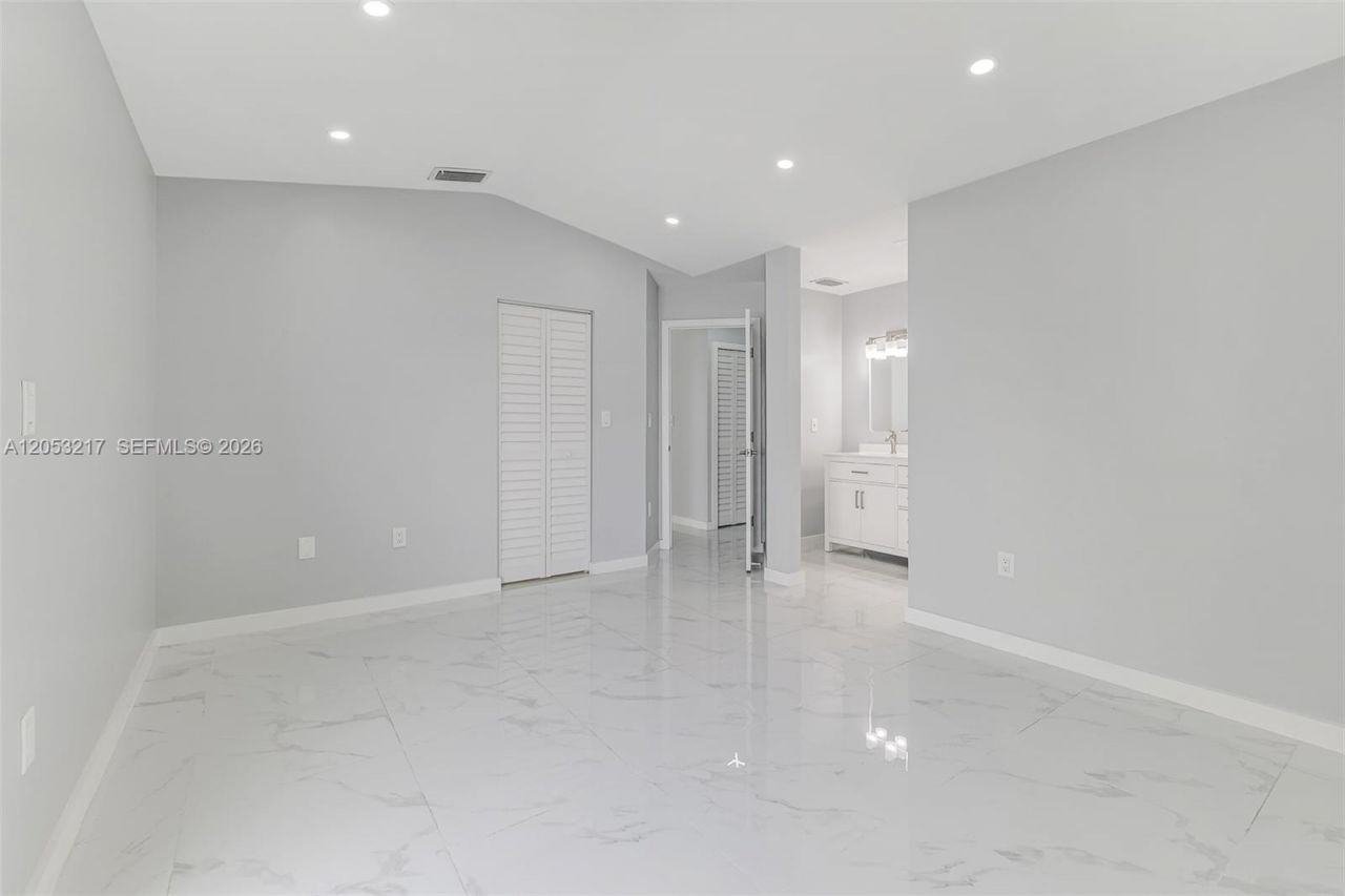 13765 SW 145th St , Miami, FL 33186 Photo