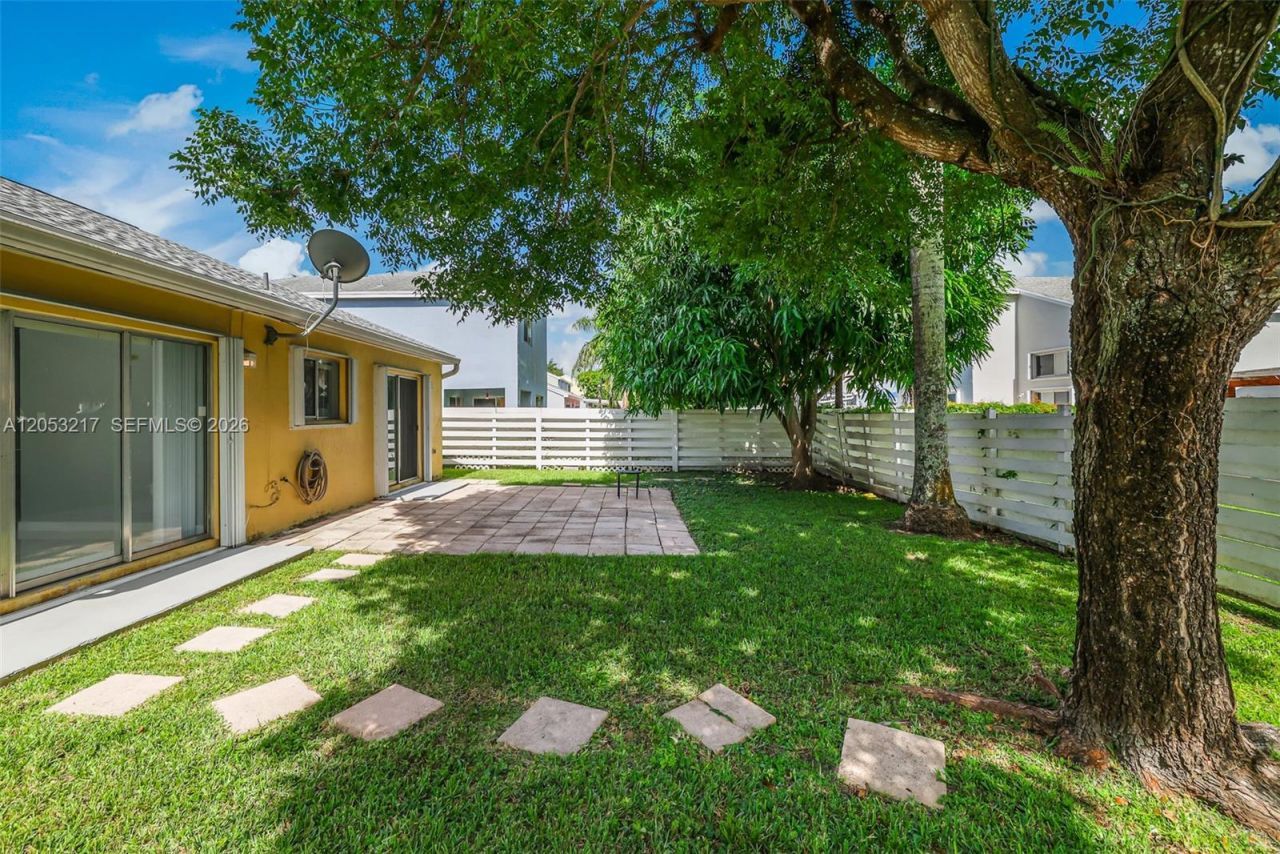 13765 SW 145th St , Miami, FL 33186 Photo