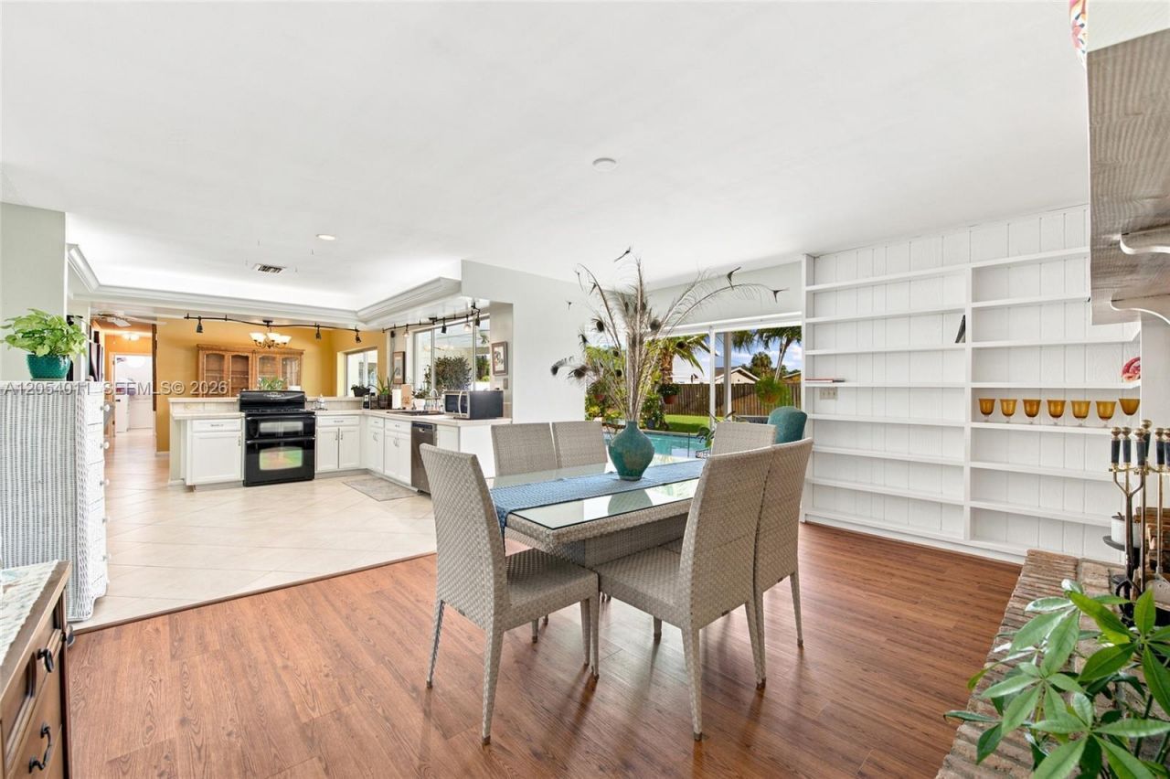 5580 SW 7th St, Plantation, FL 33317 Photo
