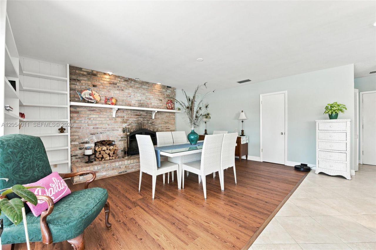 5580 SW 7th St, Plantation, FL 33317 Photo