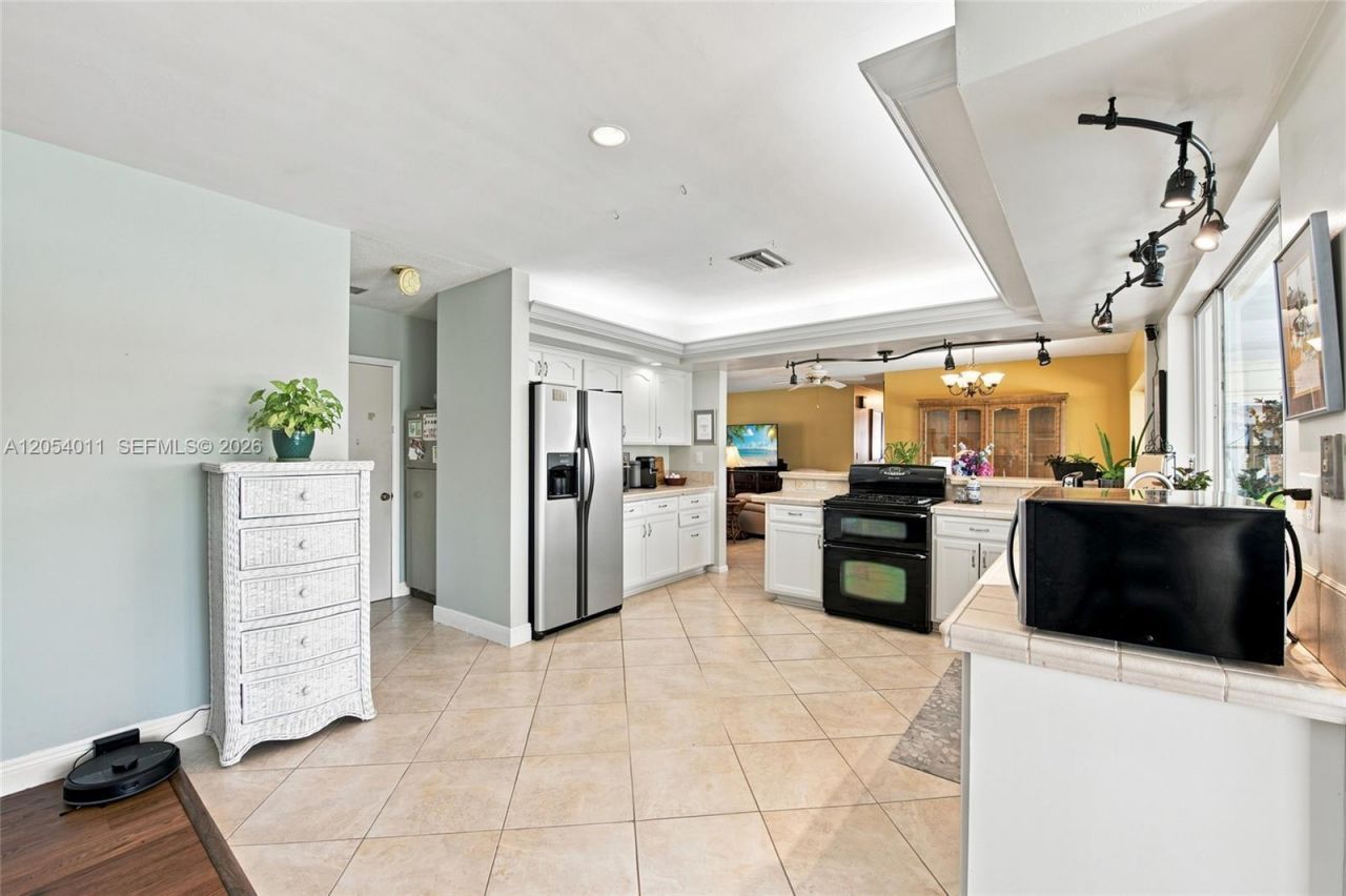 5580 SW 7th St, Plantation, FL 33317 Photo