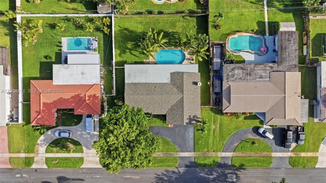 5580 SW 7th St, Plantation, FL 33317 Photo
