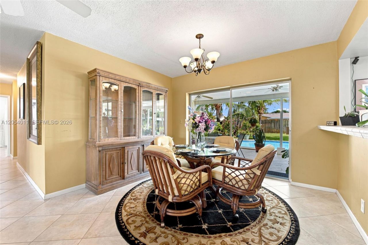 5580 SW 7th St, Plantation, FL 33317 Photo