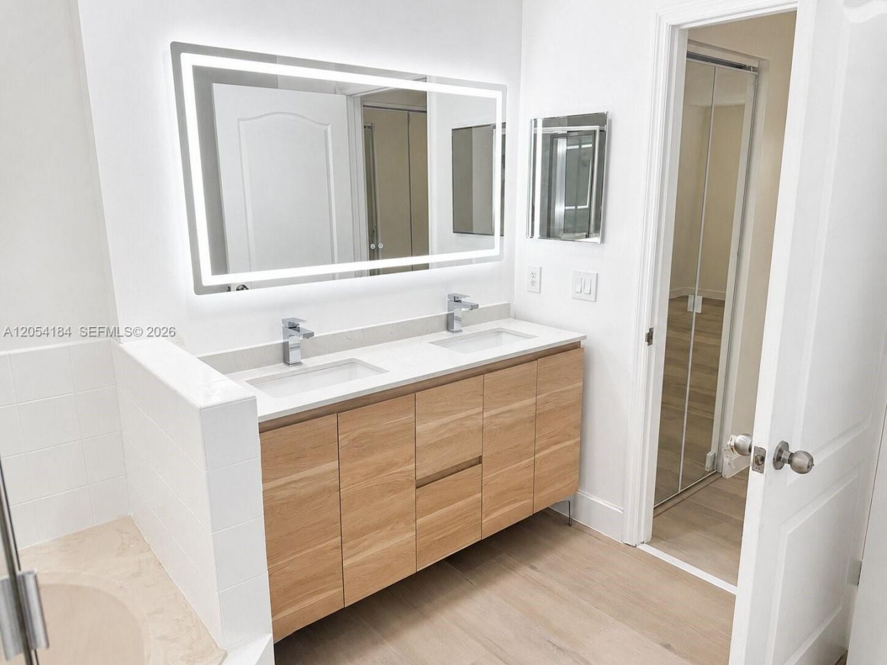 11432 NW 50th Ter , Doral, FL 33178 Photo