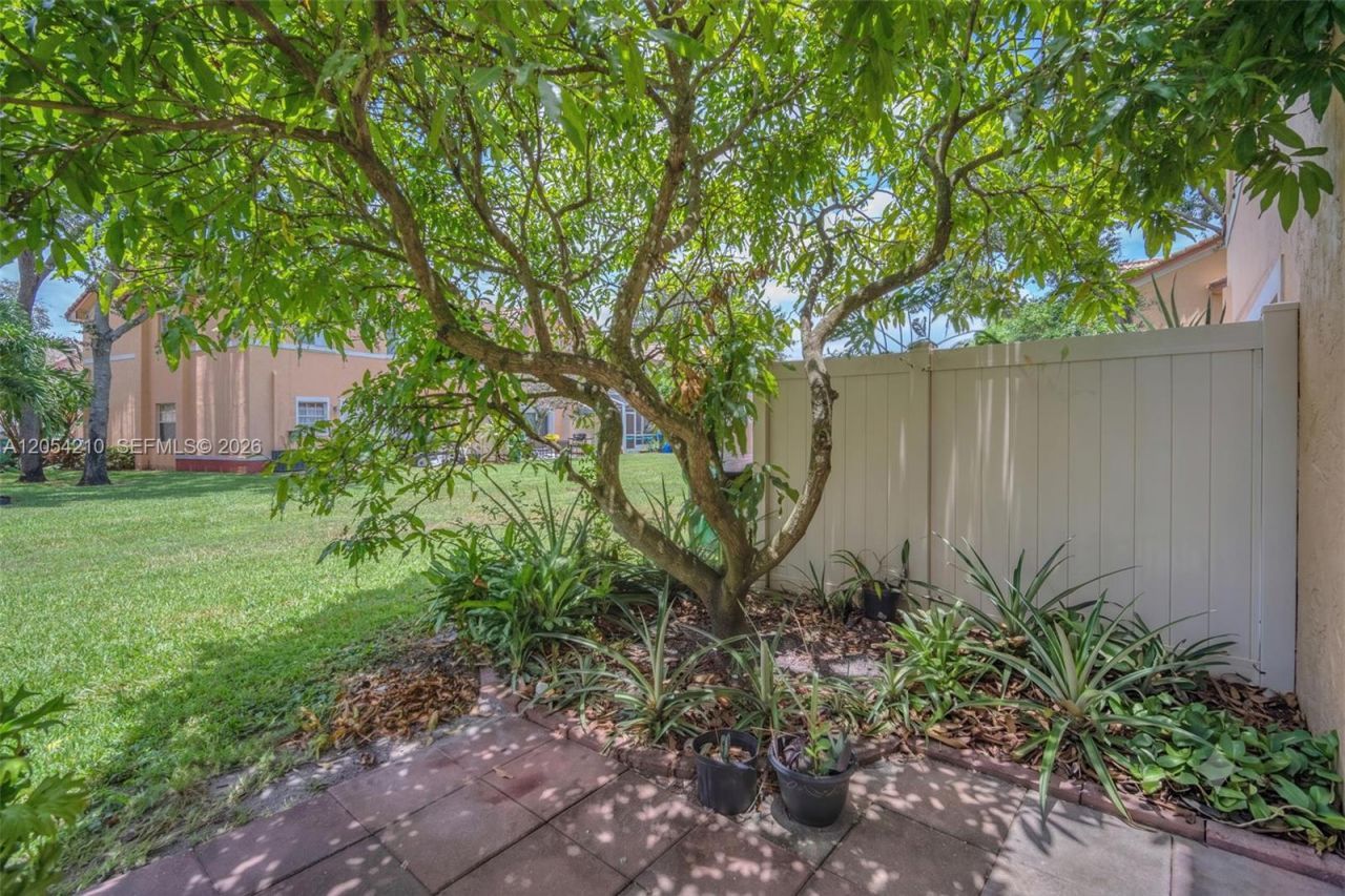 2282 SW 87th Ter , Miramar, FL 33025 Photo