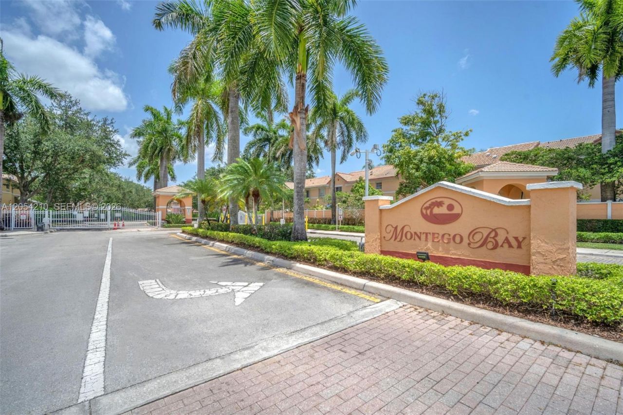 2282 SW 87th Ter , Miramar, FL 33025 Photo