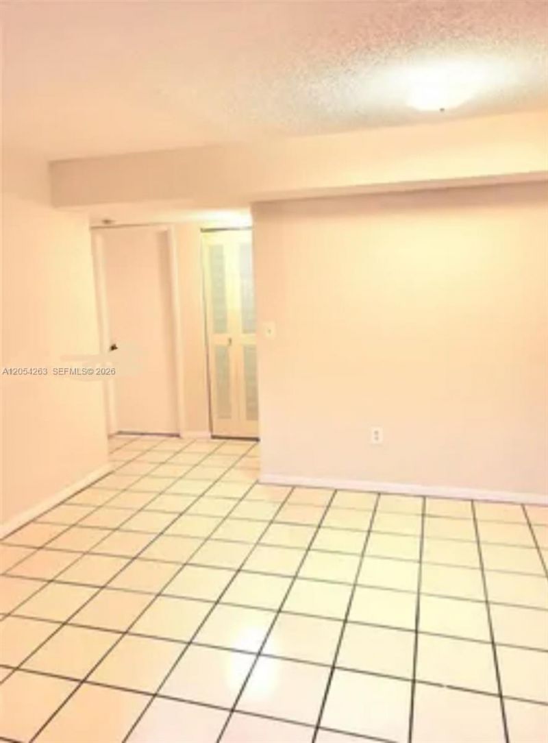 5765 W 25th Ct , Unit 211, Hialeah, FL 33016 Photo