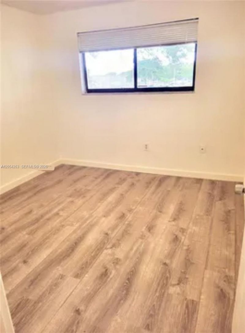 5765 W 25th Ct , Unit 211, Hialeah, FL 33016 Photo