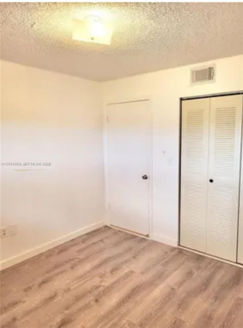 5765 W 25th Ct , Unit 211, Hialeah, FL 33016 Photo