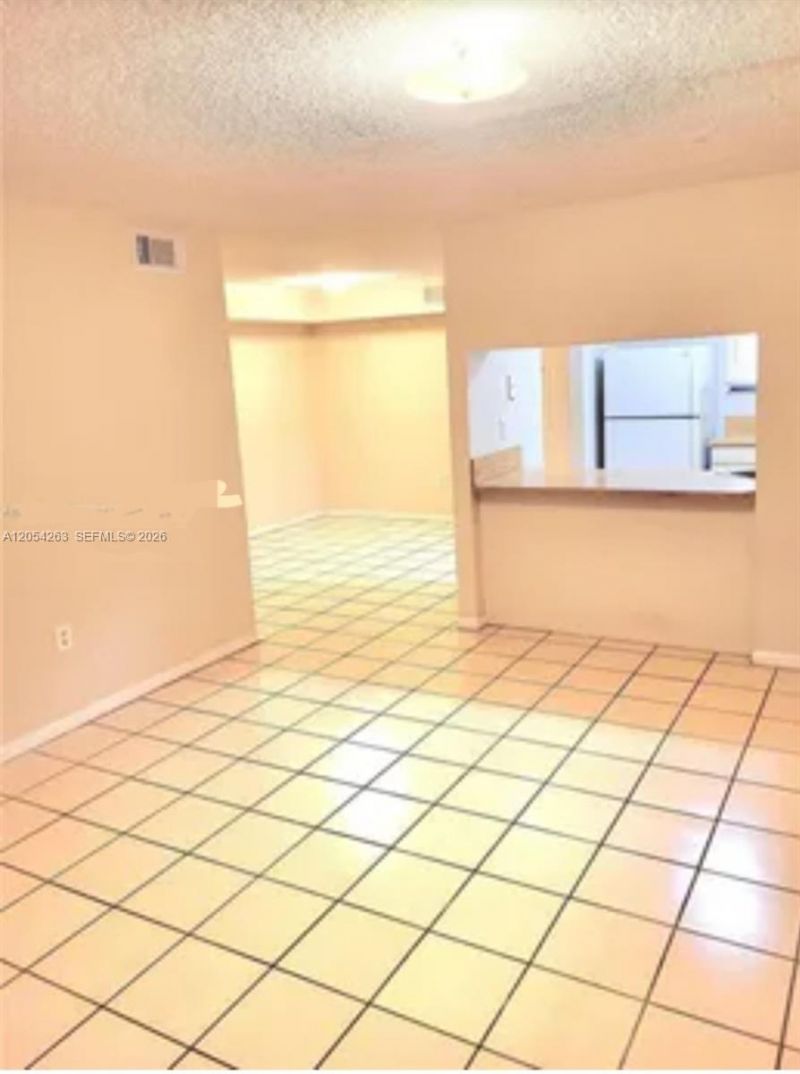 5765 W 25th Ct , Unit 211, Hialeah, FL 33016 Photo