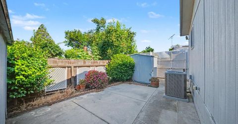 2505 Jackson Ave #131, Escalon, CA 95320 Photo