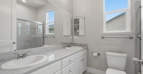 253 Manhattan St, Manteca, CA 95337 Photo
