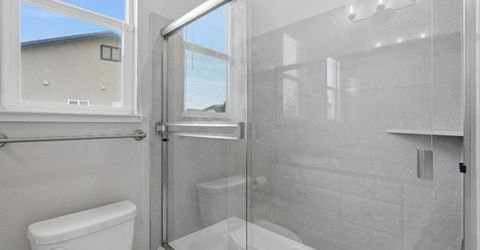 253 Manhattan St, Manteca, CA 95337 Photo