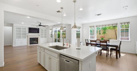 1160 Marsanne Ln, Gilroy, CA 95020 Photo