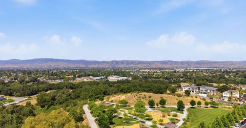 1160 Marsanne Ln, Gilroy, CA 95020 Photo