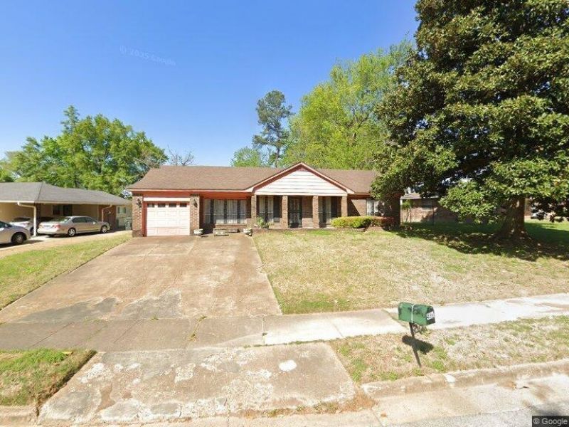 4391 Cimmaron Dr, Memphis, TN 38109 Main Photo