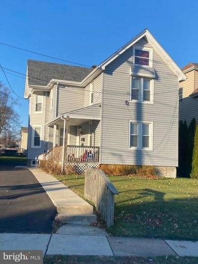 212 S BELLEVUE AVENUE , PENNDEL, PA 19047