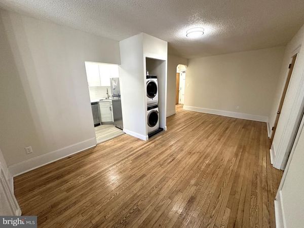 2809 00 W QUEEN LANE , UNIT 401, PHILADELPHIA, PA 19129