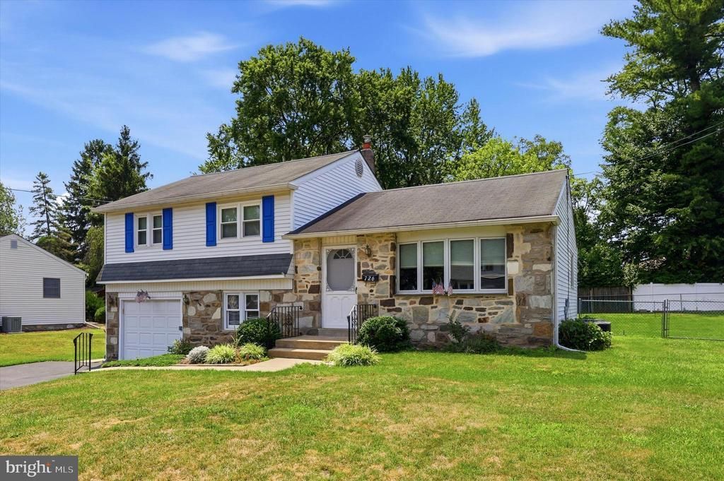 726 VIOLET ROAD, WARMINSTER, PA 18974