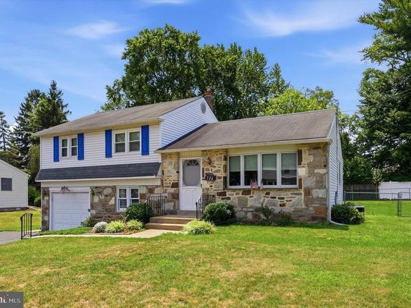 726 VIOLET ROAD, WARMINSTER, PA 18974