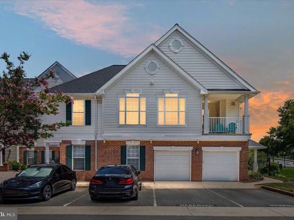 43134 WATERCREST SQUARE, Unit 205, CHANTILLY, VA 20152