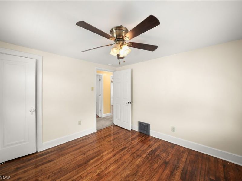 453 Marview Avenue , Akron, OH 44310 Photo 18