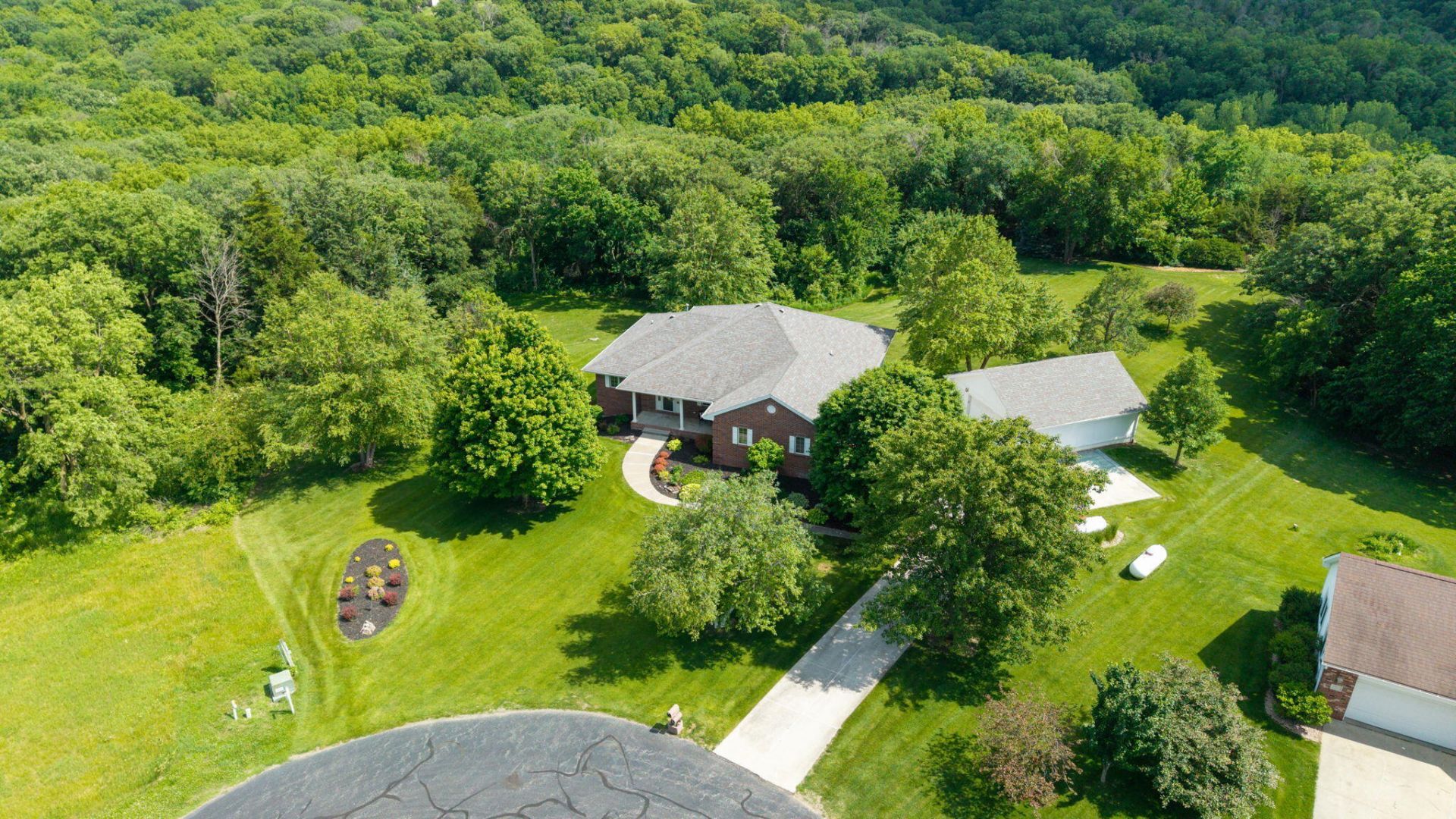 2966 Eagle Ridge Drive, Missouri Valley, IA 51555 Main Photo