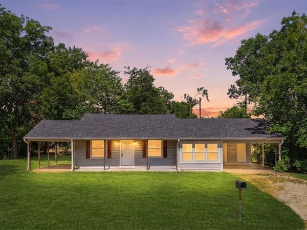 337 N 1st Street, Point, TX 75472