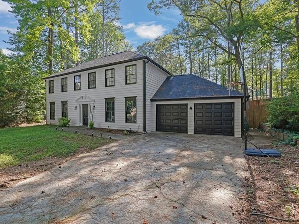 5052 Wind Point, Stone Mountain, GA 30088