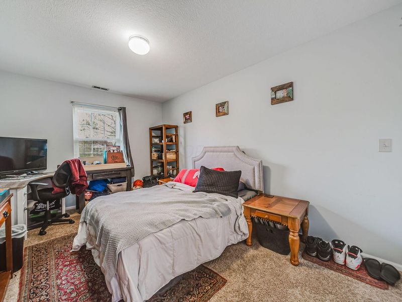 4075 Chennin Drive, Unit 9, Columbus, OH 43230 Photo 29