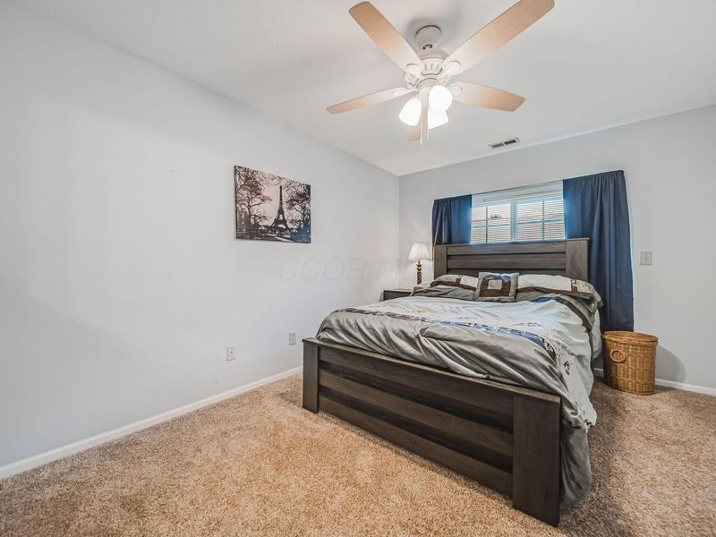 4075 Chennin Drive, Unit 9, Columbus, OH 43230 Photo 35