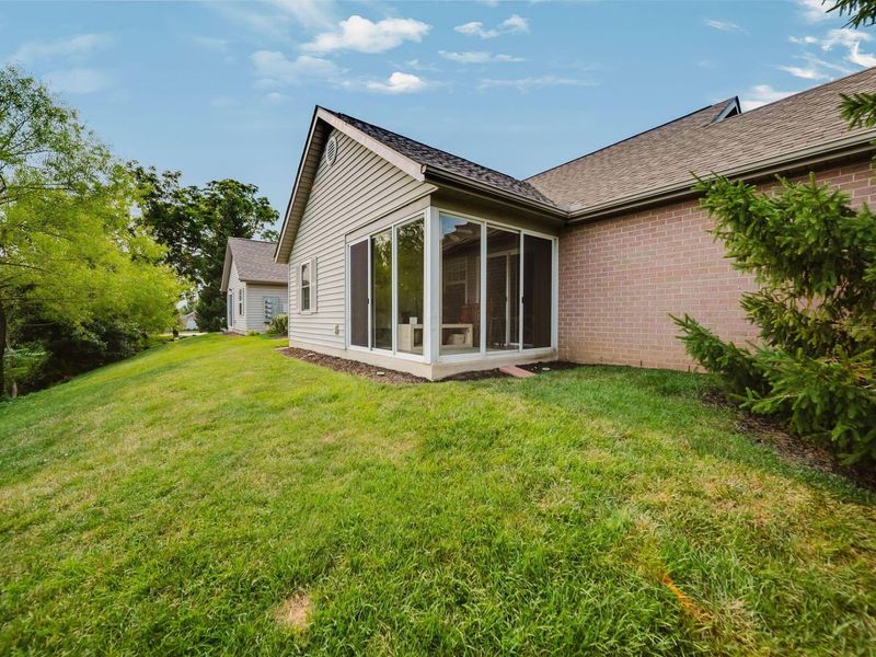 4075 Chennin Drive, Unit 9, Columbus, OH 43230 Photo 40