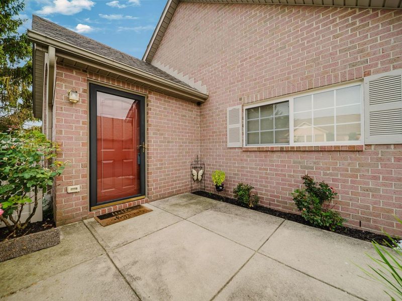 4075 Chennin Drive, Unit 9, Columbus, OH 43230 Photo 42