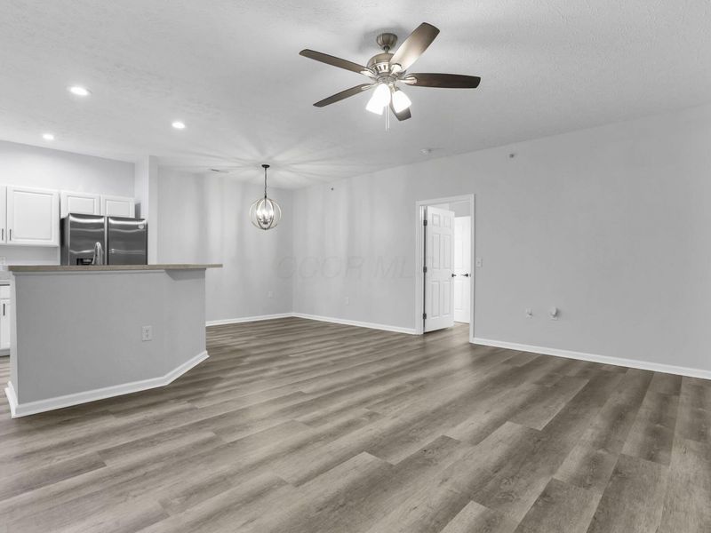 3115 Heron Pointe , Unit 102, Columbus, OH 43231 Photo 4
