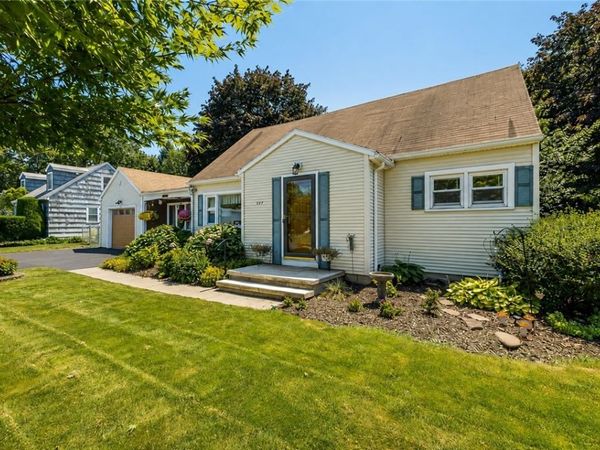653 Adeline Drive , Webster, NY 14580